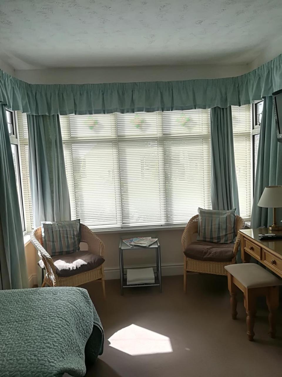 榉木小屋旅馆 新米尔顿 外观 照片